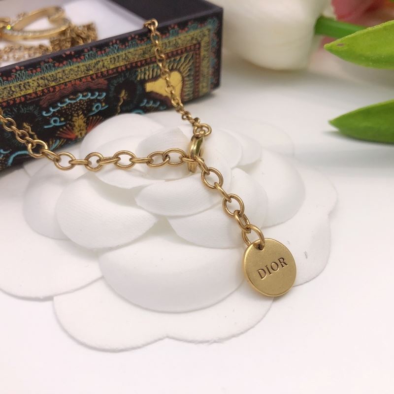 chr1st1an D10r necklaces